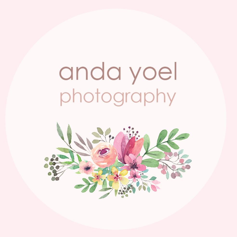 לוגו צילומי ניובורן צילומי הריון צילומי משפחה. אנדה יואל