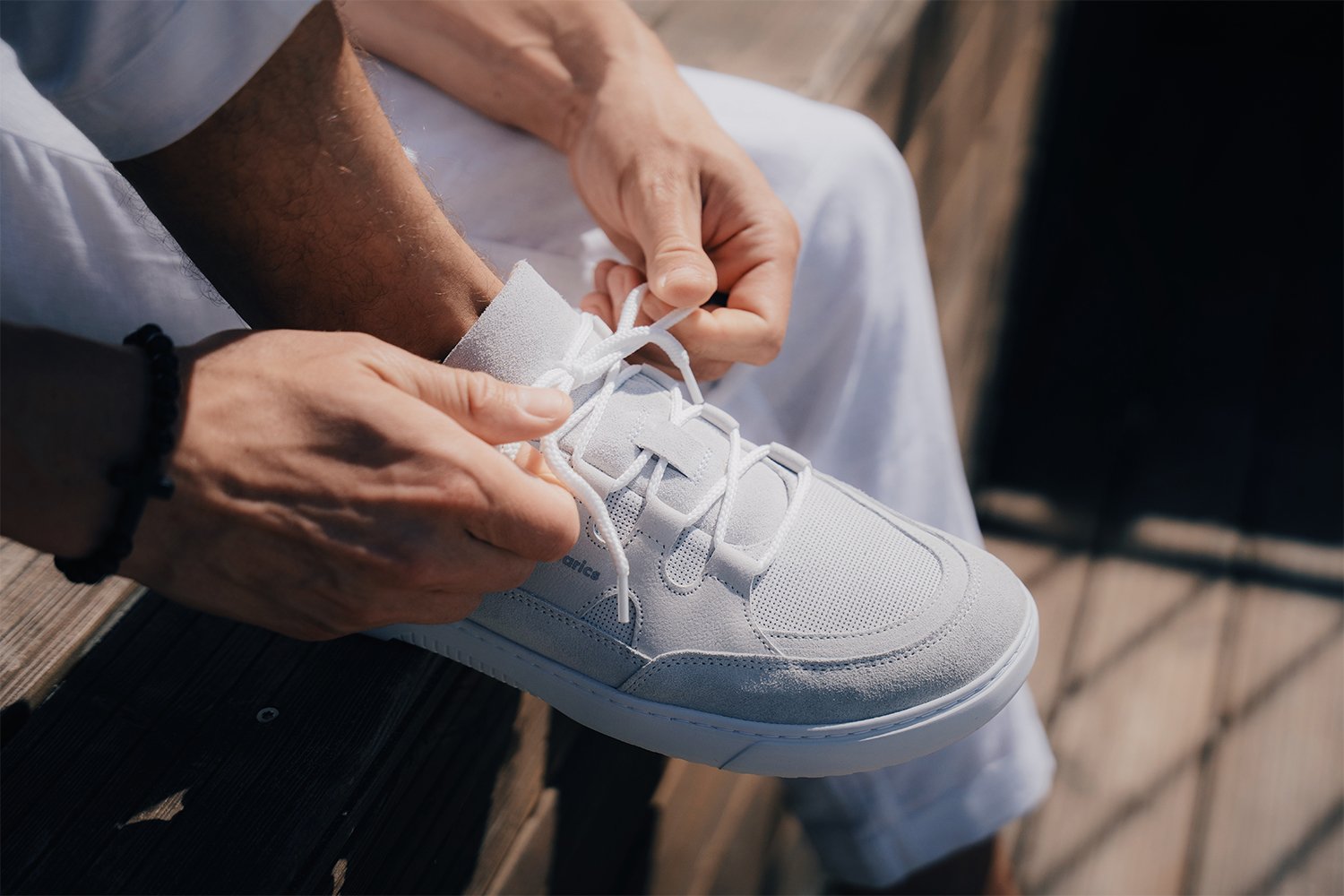����� �-���� ����� - Lotem Barefoot